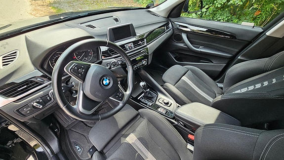 BMW X1 6 of 11