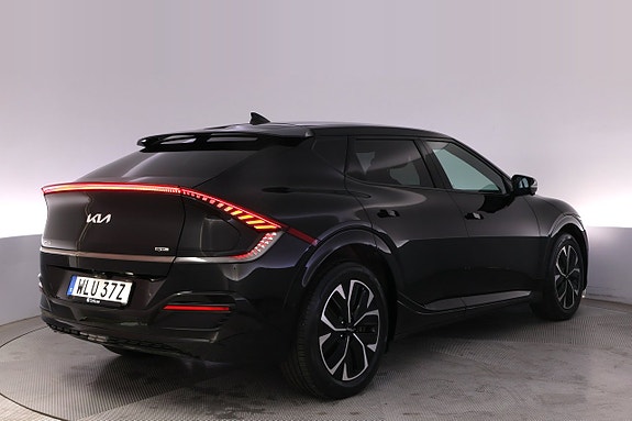 Kia EV6 5 of 27