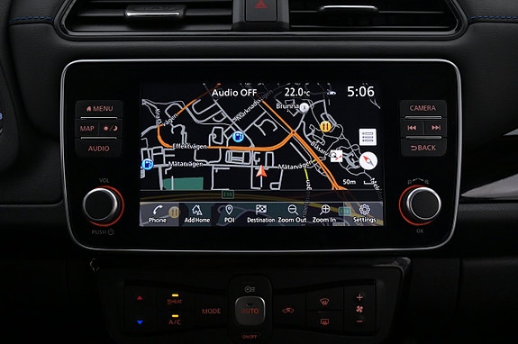 Nissan Leaf 16 of 27