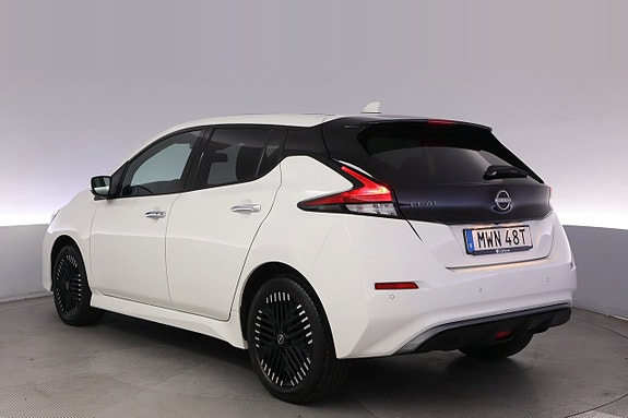 Nissan Leaf 4 of 27