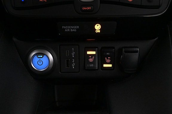Nissan Leaf 21 of 27