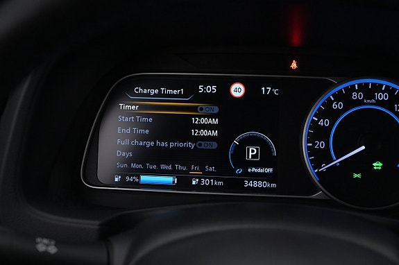 Nissan Leaf 9 of 27