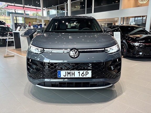 Volkswagen Tayron 2 of 13