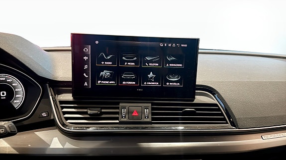 Audi Q5 9 of 18