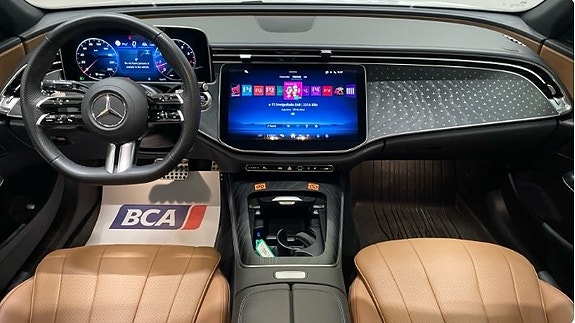 Mercedes-Benz E200 6 of 9