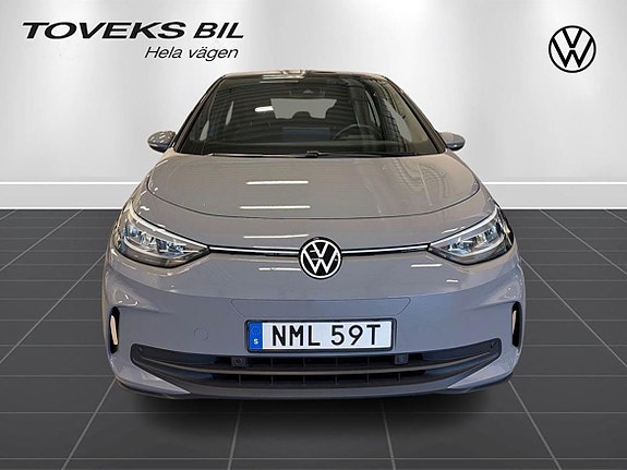 Volkswagen ID.3 8 of 14
