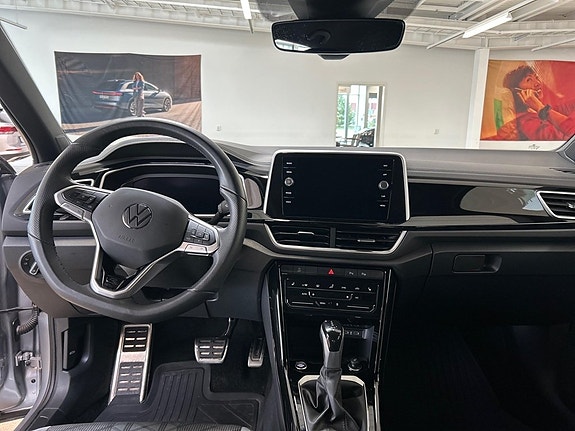Volkswagen T-Roc 15 of 21