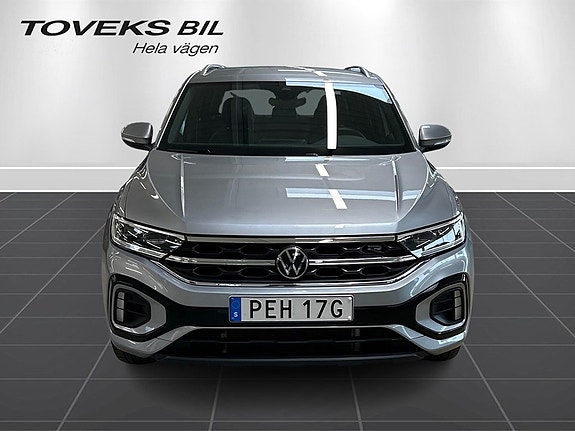 Volkswagen T-Roc 8 of 21