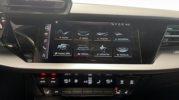 Audi A3 9 of 14