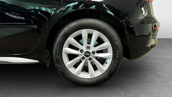 Audi A3 6 of 14