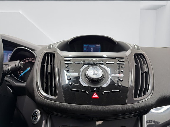 Ford Kuga 14 of 17
