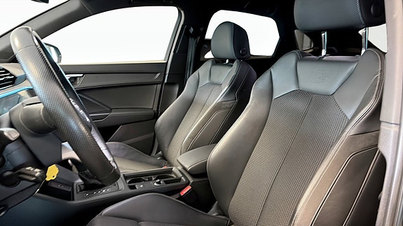 Audi Q3 8 of 15