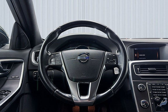 Volvo V60 13 of 18