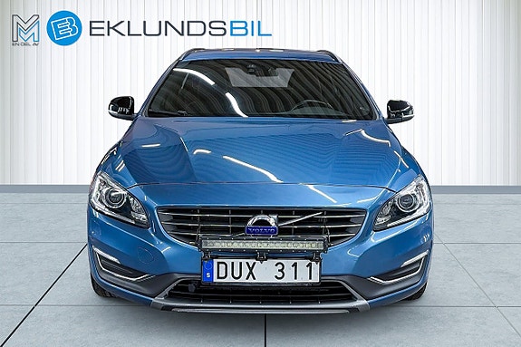 Volvo V60 8 of 18