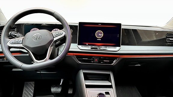 Volkswagen Tiguan 10 of 15