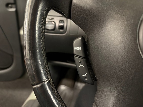 Toyota Yaris 20 of 22