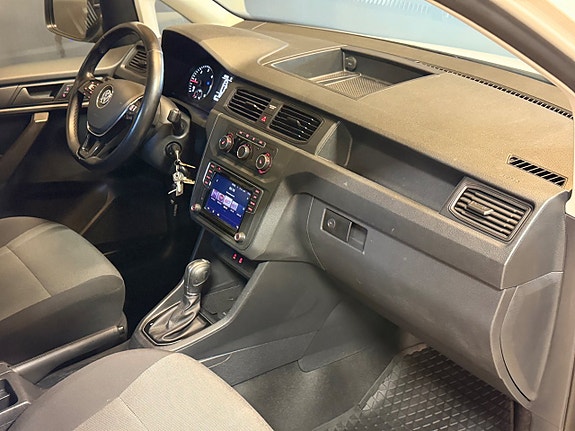 Volkswagen Caddy 17 of 20