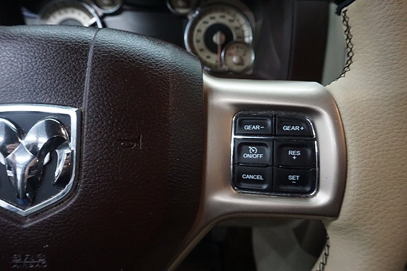 Dodge RAM 1500 16 of 27
