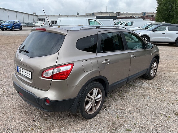 Nissan Qashqai+2 5 of 6