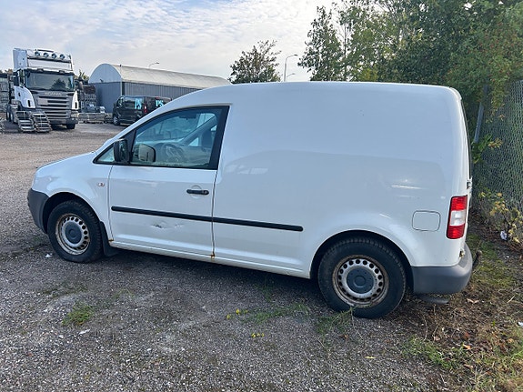 Volkswagen Caddy 2 of 6