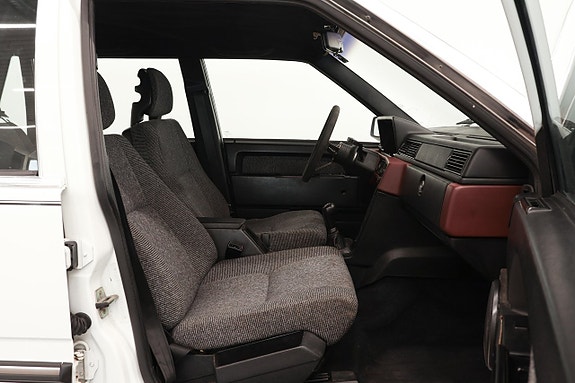Volvo 740 12 of 16