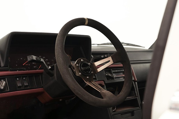 Volvo 740 14 of 16