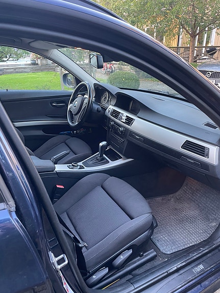 BMW 320d 7 of 13