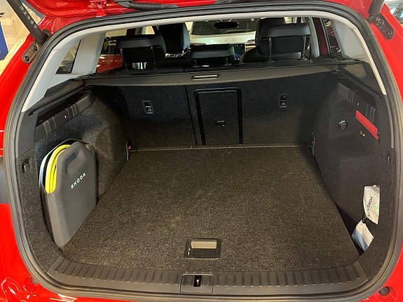Skoda Enyaq 18 of 29