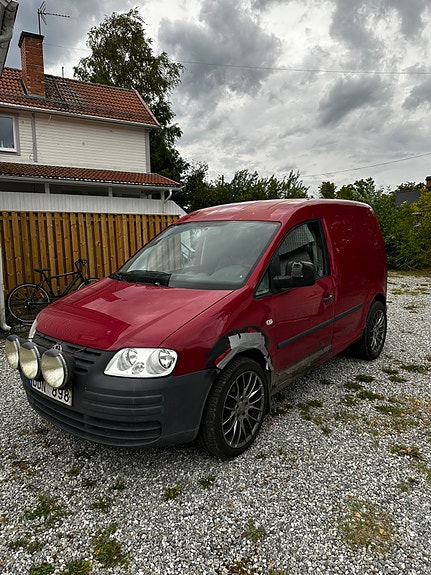 Volkswagen Caddy 2 of 5