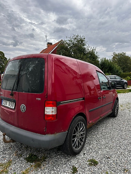 Volkswagen Caddy 3 of 5