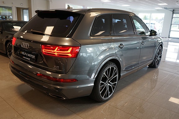 Audi Q7 20 of 27