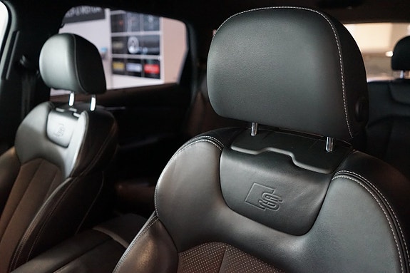 Audi Q7 6 of 27