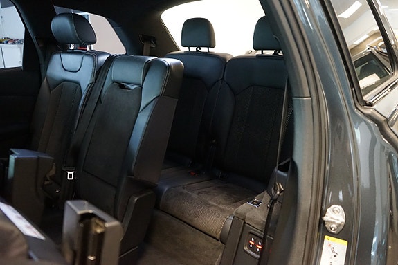 Audi Q7 19 of 27