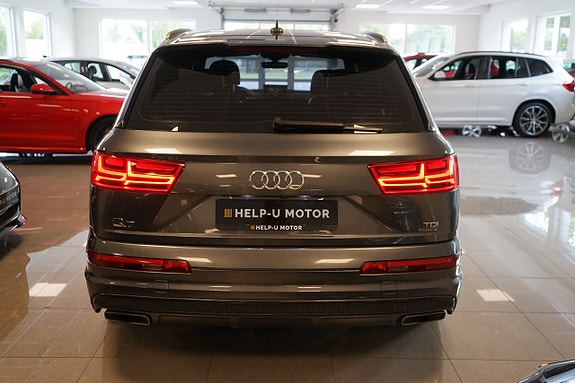 Audi Q7 21 of 27