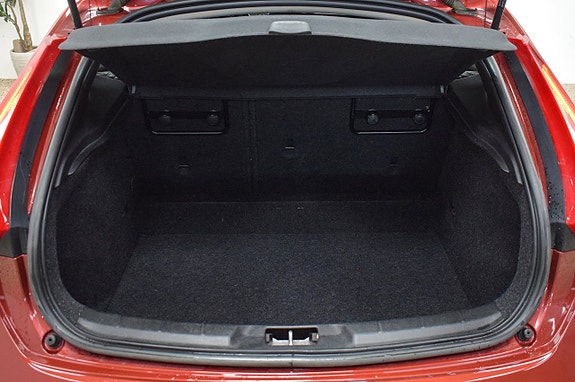 Volvo V40 Cross Country 22 of 24