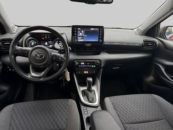Toyota Yaris 10 of 11