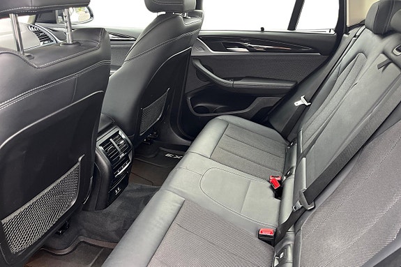 BMW X3 27 of 30