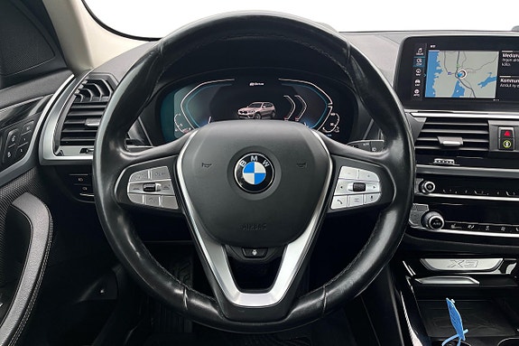 BMW X3 13 of 30