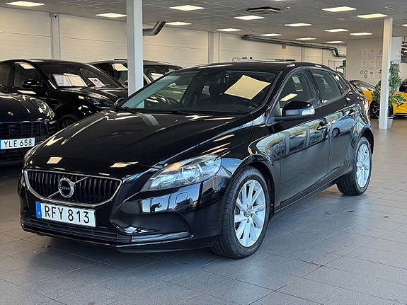 Volvo V40 6 of 20