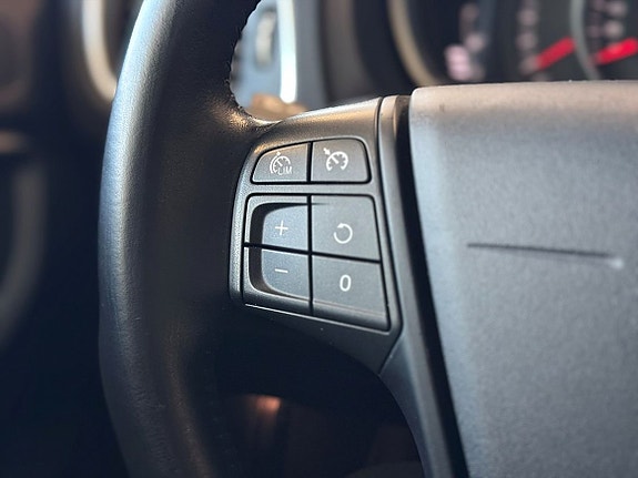 Volvo V40 15 of 20
