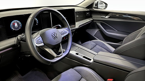 Volkswagen Passat 7 of 12