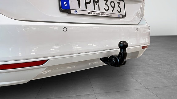 Volkswagen Passat 13 of 13