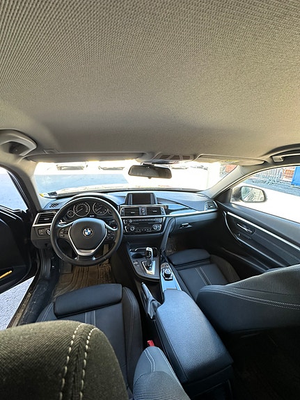 BMW 320d 12 of 12