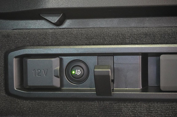 BMW 530e 10 of 29