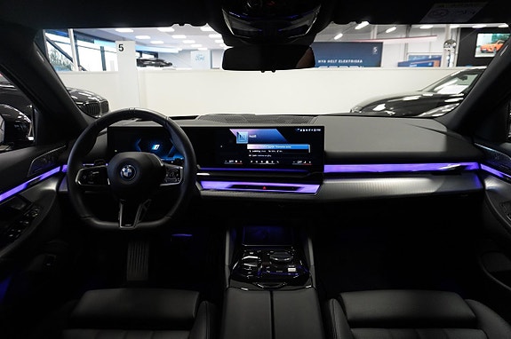 BMW 530e 14 of 29