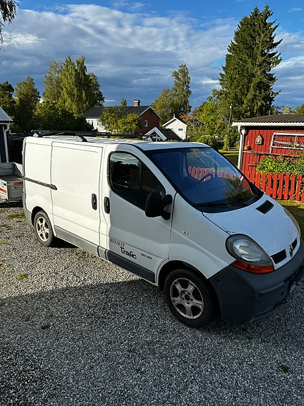 Renault Trafic 2 of 5