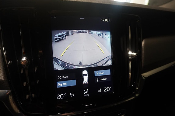 Volvo V90 Cross Country 17 of 18
