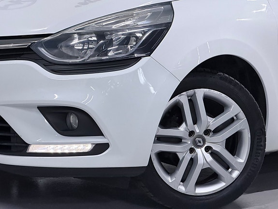 Renault Clio 9 of 26