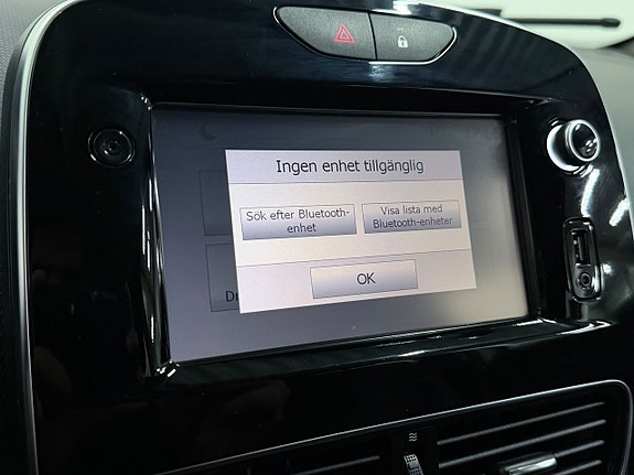 Renault Clio 20 of 26