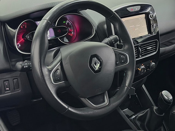 Renault Clio 2 of 26
